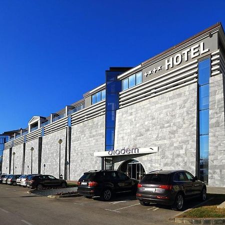 Hotel Diadem Omiš Exterior foto