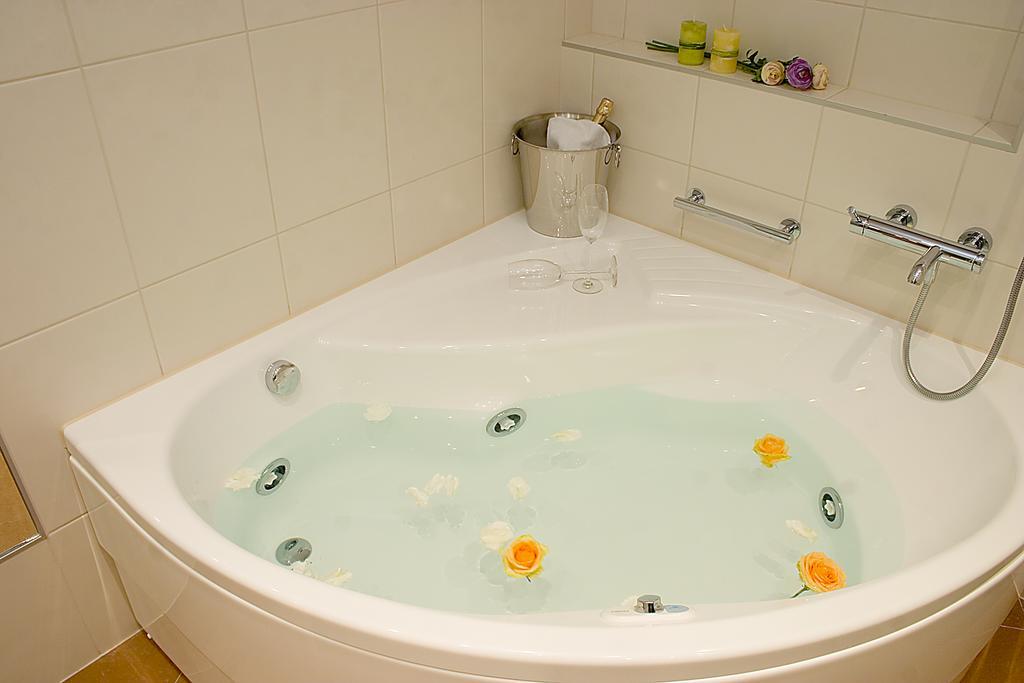 Hotel Diadem Omiš Habitación foto