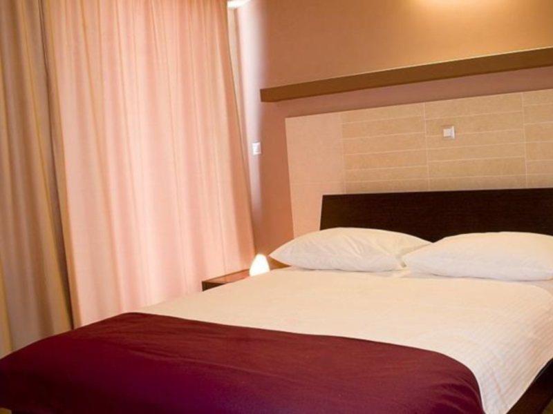 Hotel Diadem Omiš Exterior foto