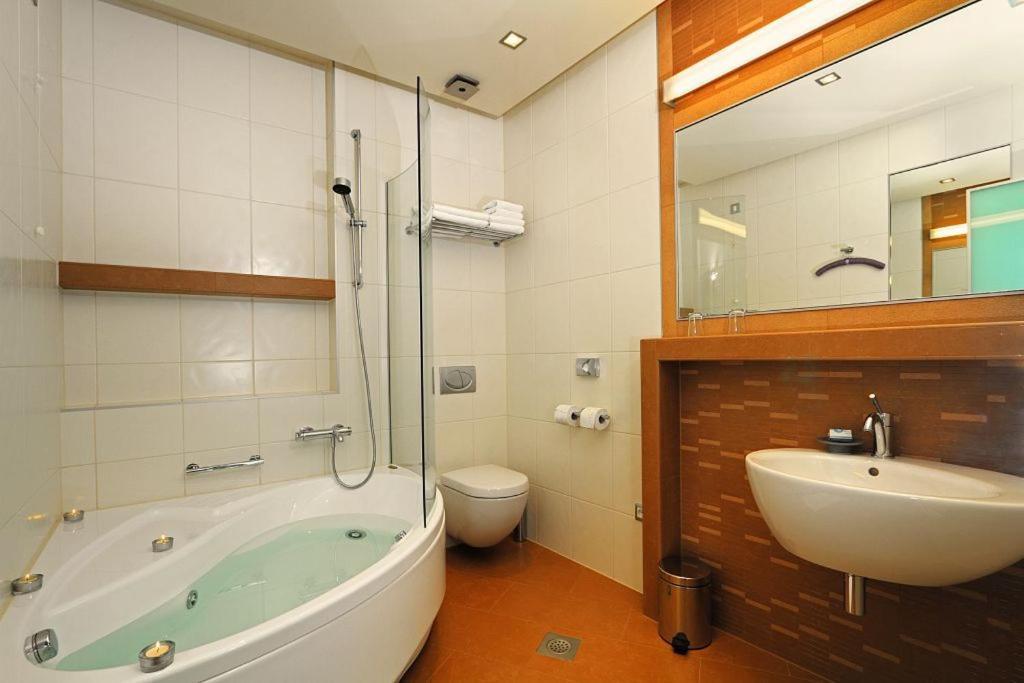 Hotel Diadem Omiš Habitación foto