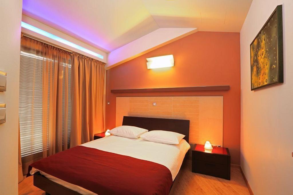 Hotel Diadem Omiš Habitación foto